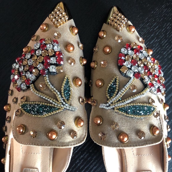 Cherry Rhinestone Khaki Metal Pointed Closed Toe Loafers - Picture 14 of 17